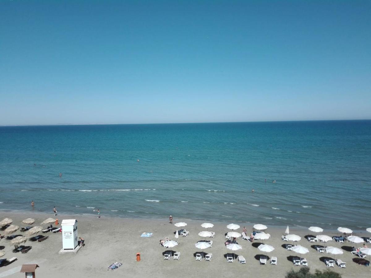 13 Sandy Beach Mackenzie Larnaca Exteriér fotografie