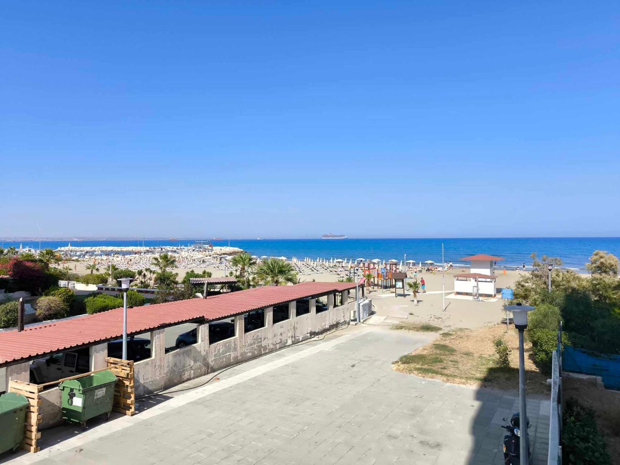 13 Sandy Beach Mackenzie Larnaca Exteriér fotografie